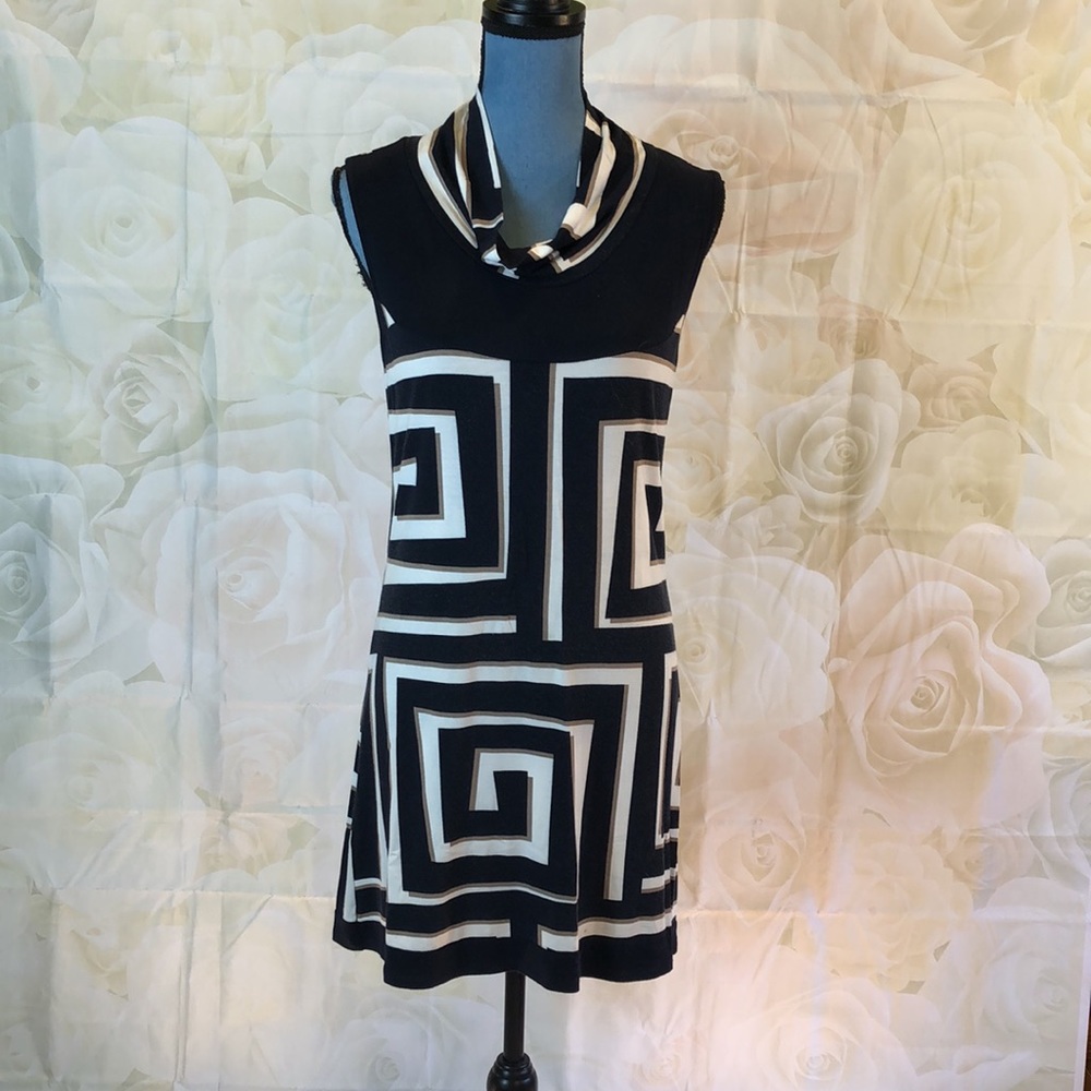 Linea Domani geo print sleeveless dress size M